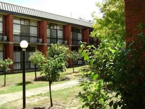 Moe Motor Inn - Accommodation 4U 1