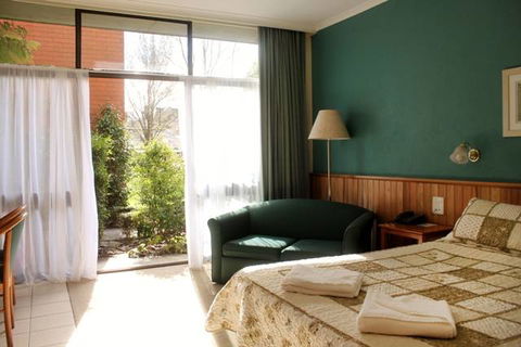 Moe Motor Inn - Accommodation 4U 2