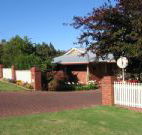 Karri Rose B  B - Accommodation 4U