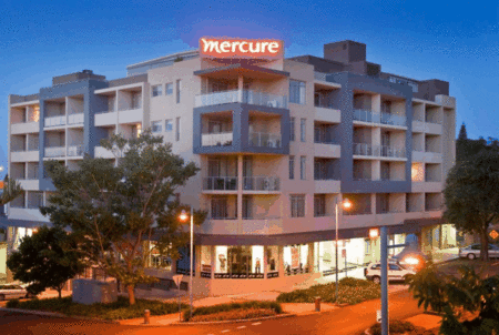 Mercure Centro Hotel - Accommodation 4U