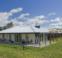 Country Guesthouse Schonegg - Accommodation 4U