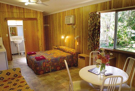 Del Rio Riverside Resort - Accommodation 4U 3