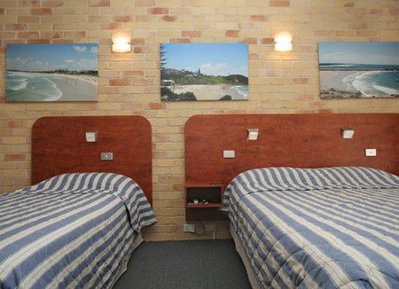 Yamba Beach Motel - Accommodation 4U 4
