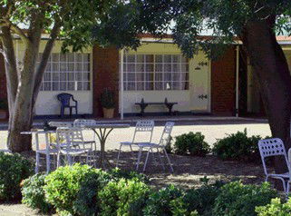 County Lodge Motel - Accommodation 4U 3