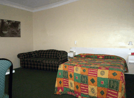 Lakeside Motor Inn - Accommodation 4U