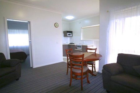 Abbey Apartments - Accommodation 4U 1