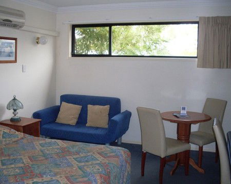 Waterford Motor Inn - Accommodation 4U 1