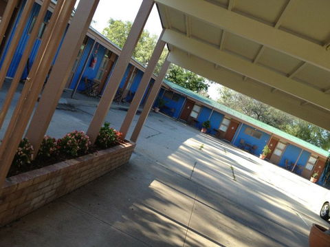 Coolabah Motel - Accommodation 4U 1