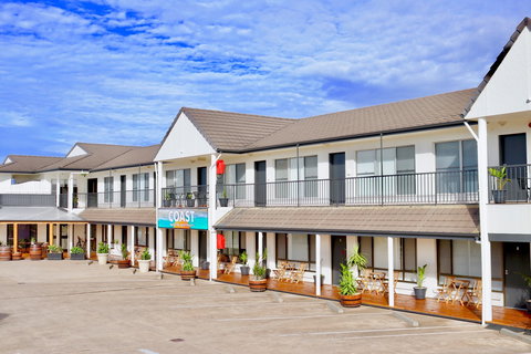 COAST Motel And Apartments - Accommodation 4U 9