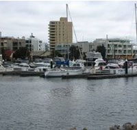 Glenelg Lake Holiday Apartment Accommodation - Accommodation 4U