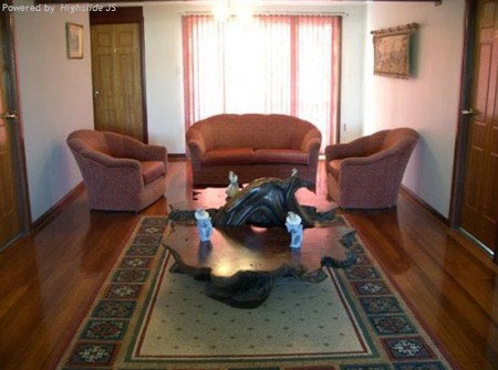 Ainslie Manor BandB - Accommodation 4U 3