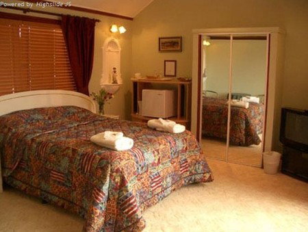 Ainslie Manor BandB - Accommodation 4U 4