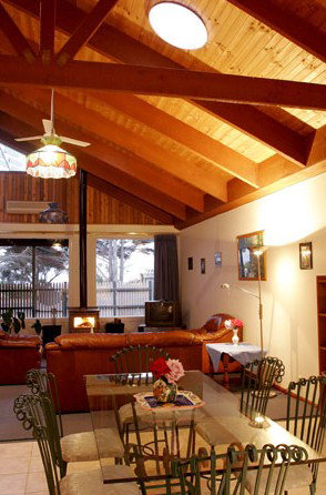 Black Dolphin Townhouse And Apartment - Accommodation 4U 1