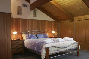 Black Dolphin Townhouse And Apartment - Accommodation 4U 3