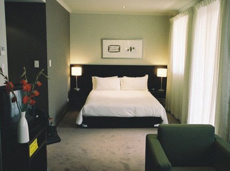 Medina Classic Chippendale - Accommodation 4U 1