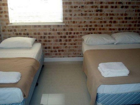 Manly Beach House - Accommodation 4U 1