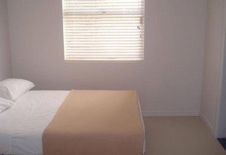 Manly Beach House - Accommodation 4U 5