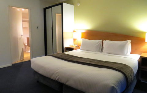 Waldorf Apartment Hotel - Accommodation 4U 0