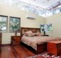 Moonshadow Villas - Accommodation 4U
