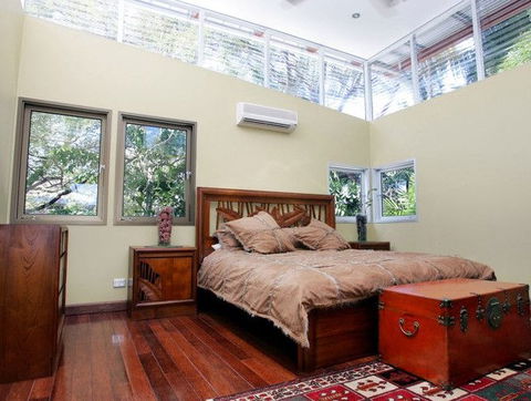 Moonshadow Villas - Accommodation 4U 0