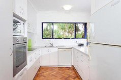 A Bay Breeze - Accommodation 4U 2