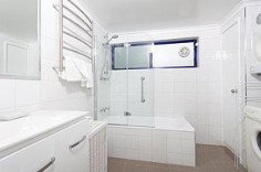 A Bay Breeze - Accommodation 4U 5