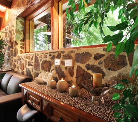 Piaf Day Spa - Accommodation 4U 2