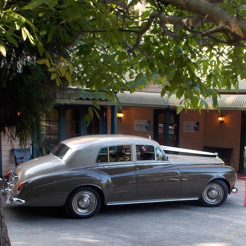 Vintage Fun Hire Cars - Accommodation 4U 4