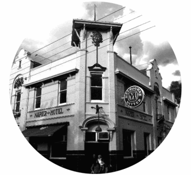 Upstairs At The Napier Hotel - Accommodation 4U 1