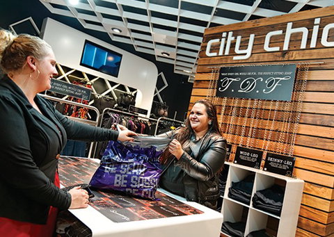 Target Centre - Accommodation 4U 6