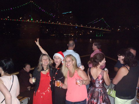 Brisbane Cruises - Accommodation 4U 4