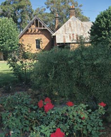Pinjarra WA Accommodation 4U