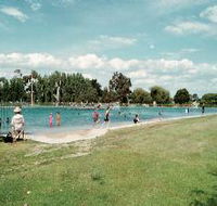 Millicent Swimming Lake - Accommodation 4U