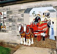 Millicent Murals - Accommodation 4U