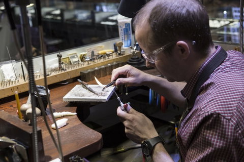 Unique Opal And Diamond Mine  - The Underground Opal Mine - Accommodation 4U 7