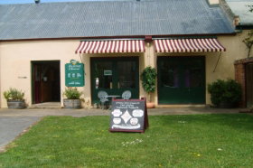 Richmond Tasting House - Accommodation 4U 0