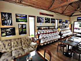 Purple Possum Wholefoods And Cafe - Accommodation 4U 0