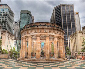 ANZAC Square War Memorial - Accommodation 4U 0