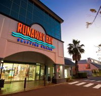 Runaway Bay Shopping Village - Accommodation 4U