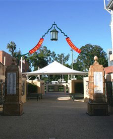 Gympie And Widgee War Memorial Gates - Accommodation 4U 0