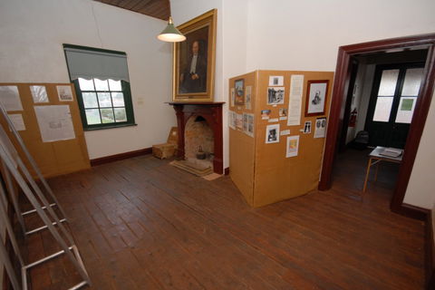 Leahy Historical House - Accommodation 4U 3