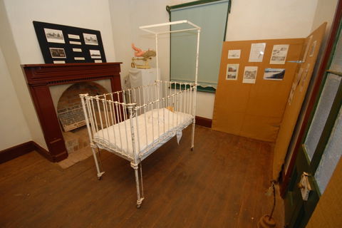 Leahy Historical House - Accommodation 4U 4
