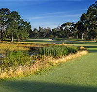 Commonwealth Golf Club - Accommodation 4U