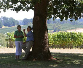 Five Oaks Vineyard - Accommodation 4U 0