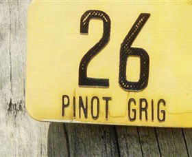 Angullong Wines - Accommodation 4U 2
