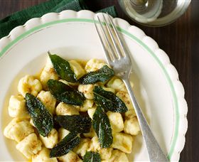A Tavola! Cooking School At Pizzini Wines - Accommodation 4U 4