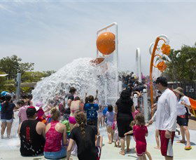 Gladstone Aquatic Centre - Accommodation 4U 1