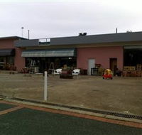 Ross Relics Yass - Accommodation 4U