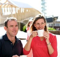 Hunter Street Outlets - Accommodation 4U