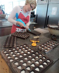 The Sydney Chocolate School - Accommodation 4U 2